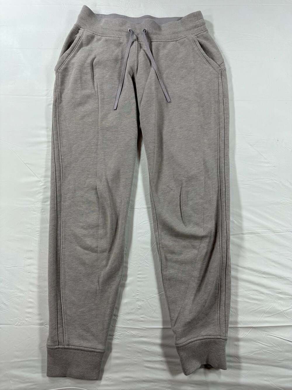 Lululemon Heathered Gray Warm Down Jogger Women’s Size 4 Athleisure Lounge